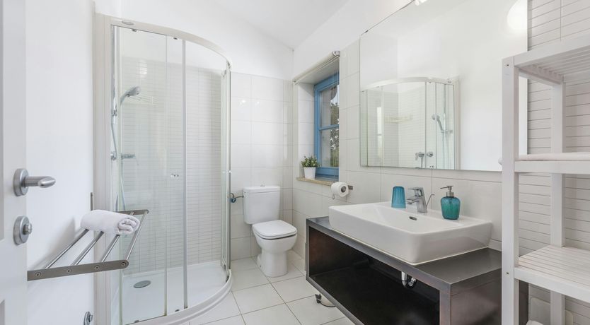 Photo of Stork's House