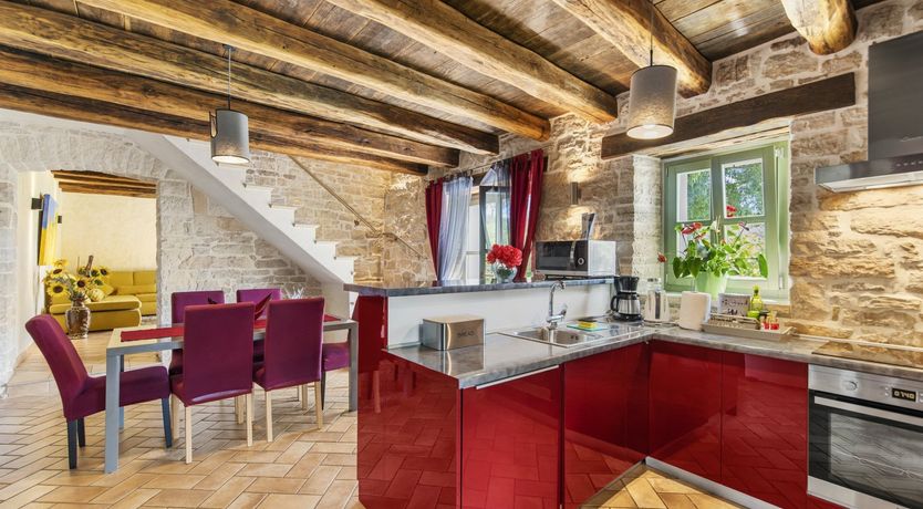 Photo of The Vine's Path