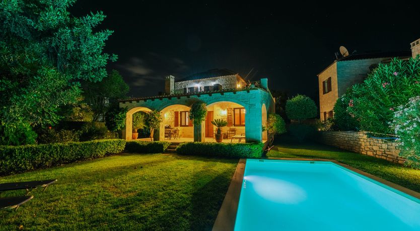 Photo of Stone Arches
