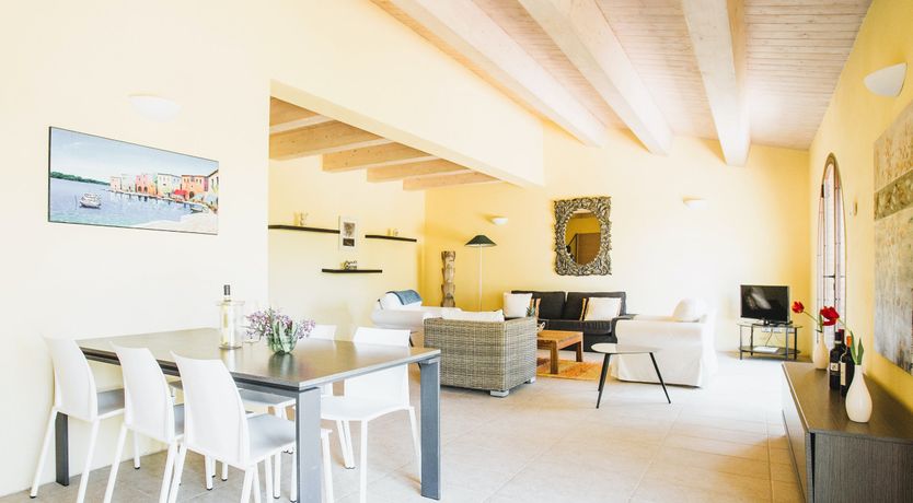 Photo of Italian Charm