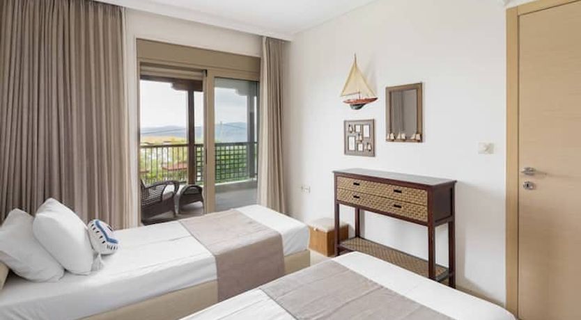 Photo of Hand of Apollo