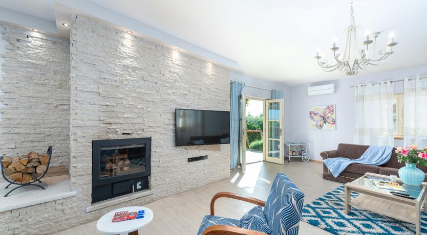 Photo of Blue Sky Cove