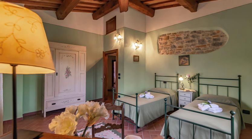 Photo of Tuscan Wedge