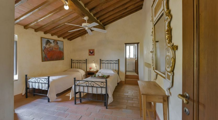 Photo of Chianti Belle