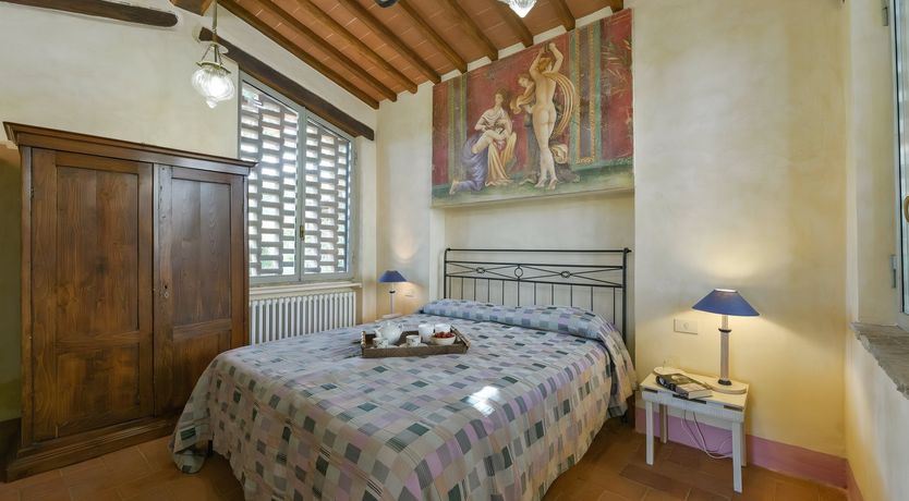 Photo of Chianti Belle