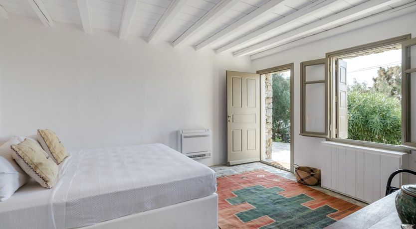 Photo of Cycladic Idol