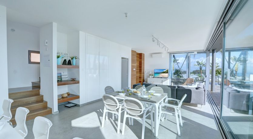 Photo of Liquid Paradise