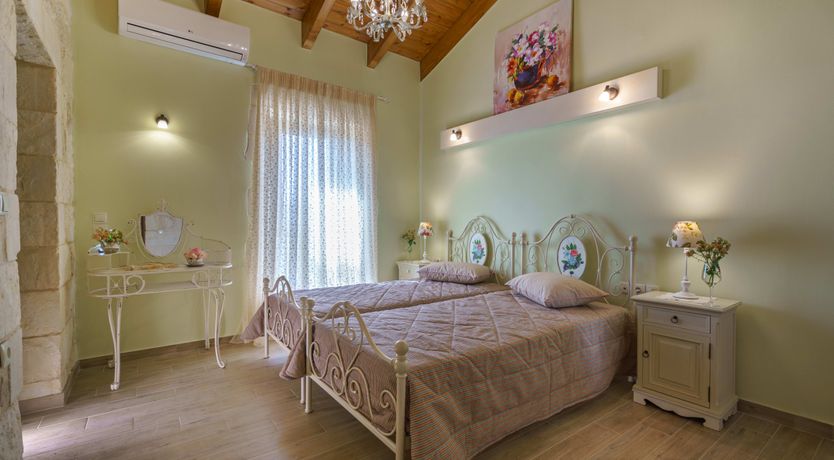 Photo of Rethymno of the Night