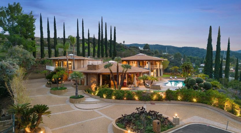 Photo of The Mountain Home