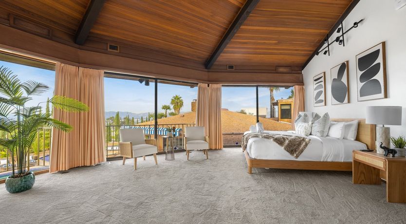 Photo of The Mountain Home