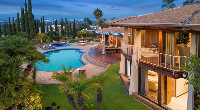 Photo of The Mountain Home