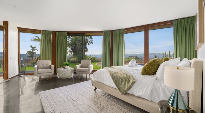 Photo of The Mountain Home