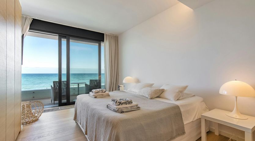 Photo of Sea of Honey