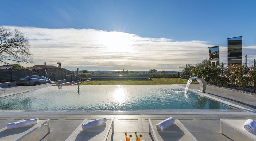 Photo of Sultans of Heart