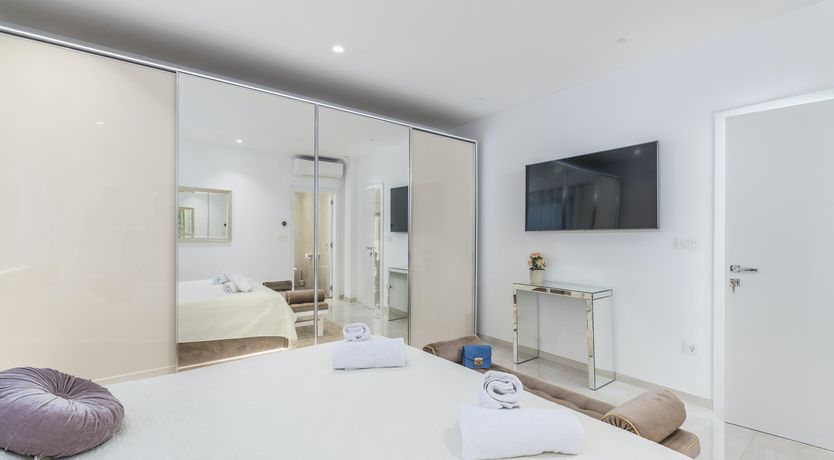 Photo of Sultans of Heart