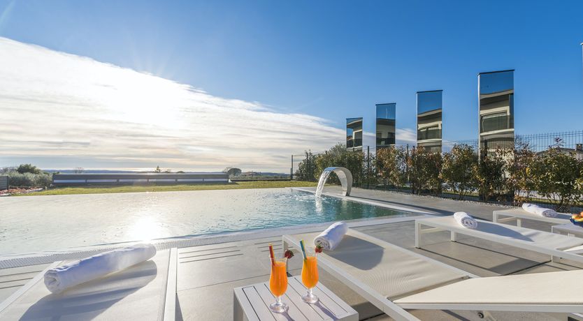 Photo of Sultans of Heart