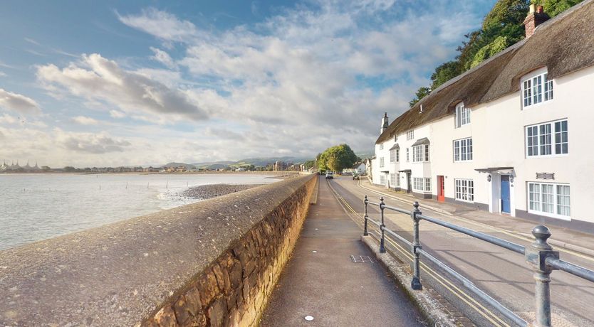 Photo of Captain's Cottage, Minehead