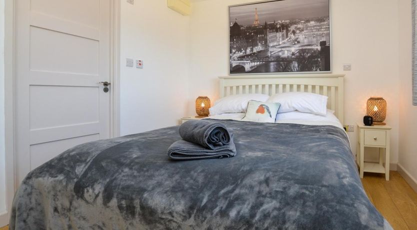 Photo of 1 Bed in Highampton