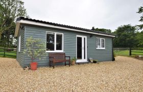 Photo of log-cabin-in-north-devon-24