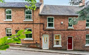 Photo of Cottage in Derbyshire