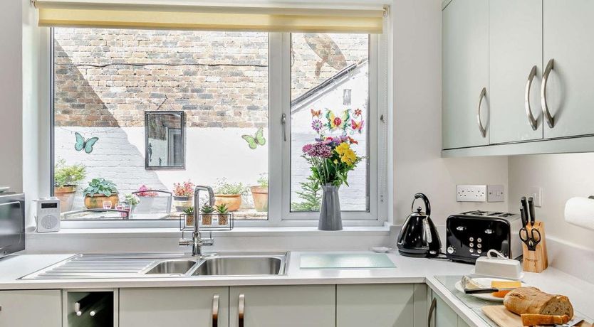 Photo of 2 Bed in Ashbourne