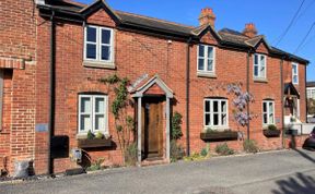 Photo of Cottage in Hampshire