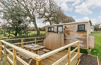 Log Cabin in West Cornwall Holiday Cottage