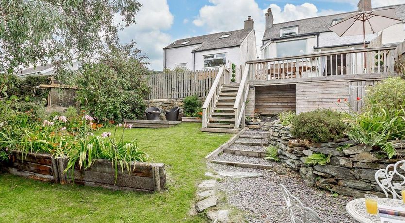 Photo of 3 Bed in Carreglefn