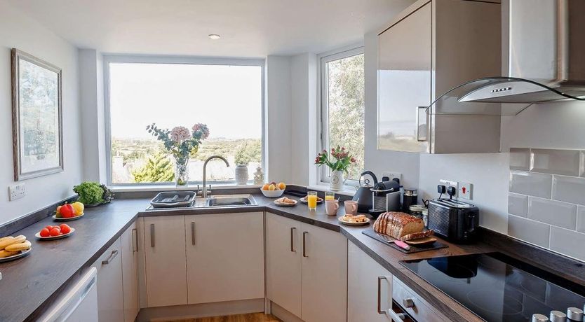 Photo of 3 Bed in Carreglefn