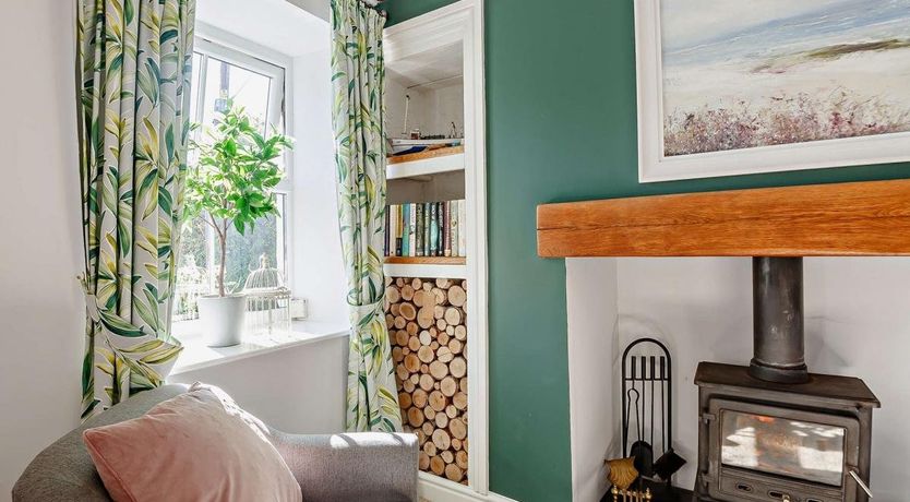 Photo of 3 Bed in Carreglefn