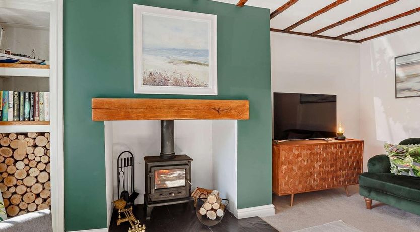 Photo of 3 Bed in Carreglefn