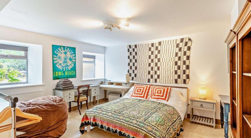 Photo of 4 Bed in Cleveley