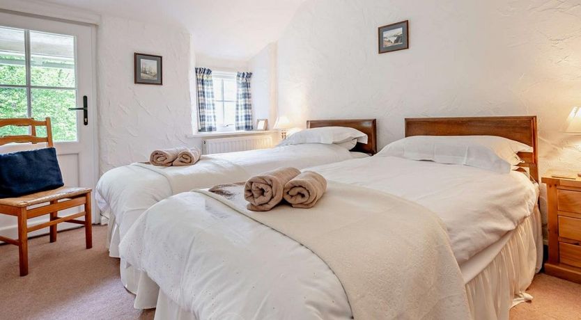 Photo of 2 Bed in Hawkshead Hill