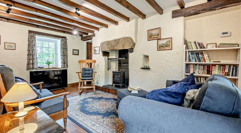 Photo of 2 Bed in Hawkshead Hill