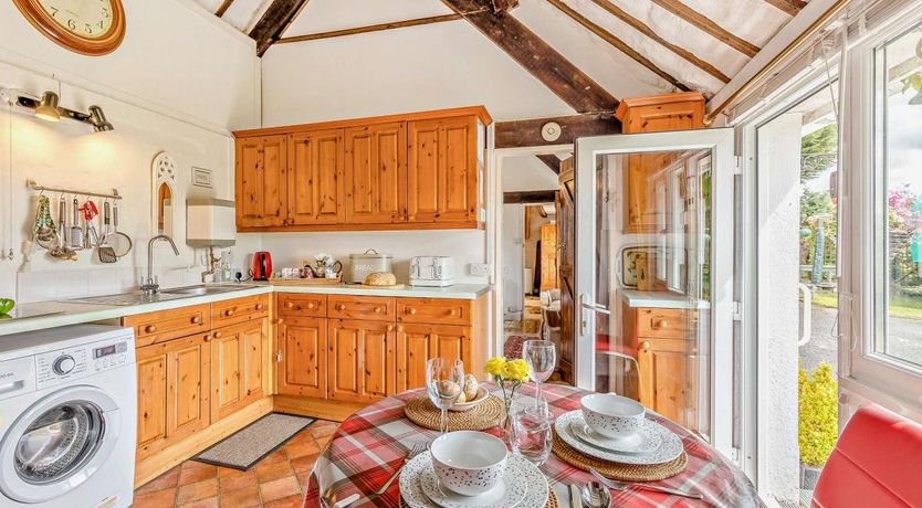 Photo of 1 Bed in Gwyddelwern