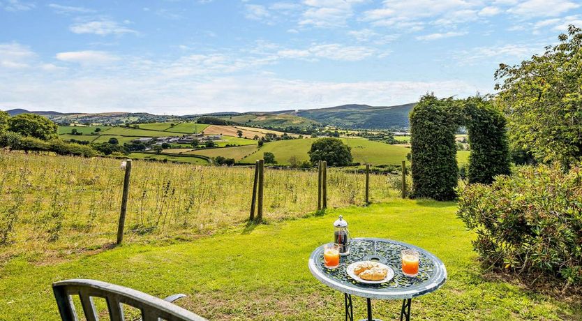 Photo of in Corwen  (92866)