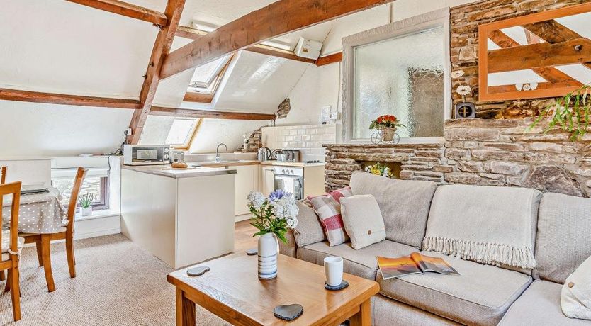 Photo of 1 Bed in Llanbedr