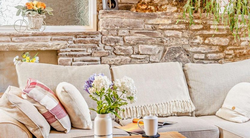 Photo of 1 Bed in Llanbedr