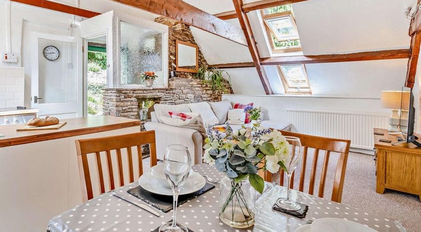 Photo of 1 Bed in Llanbedr