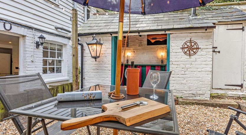 Photo of 2 Bed in St Leonards om Sea