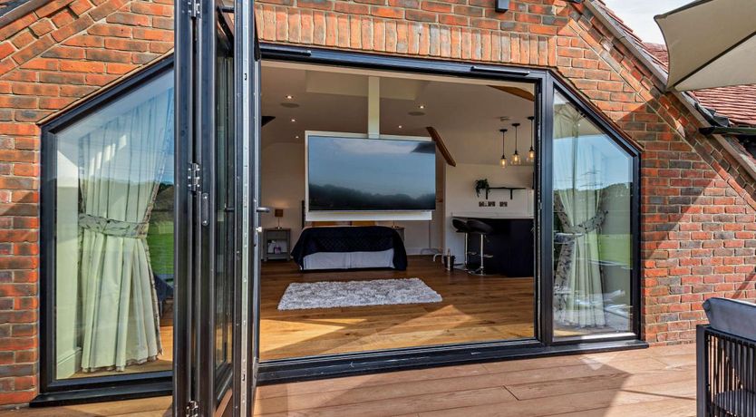 Photo of 1 Bed in North Boarhunt