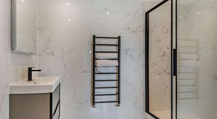 Photo of 1 Bed in North Boarhunt