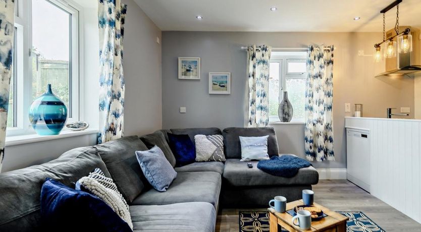 Photo of 2 Bed in Poole