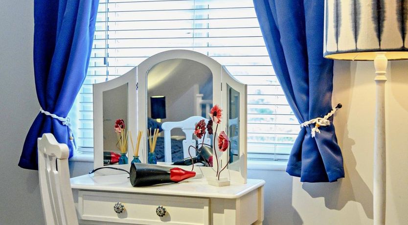 Photo of 2 Bed in Poole