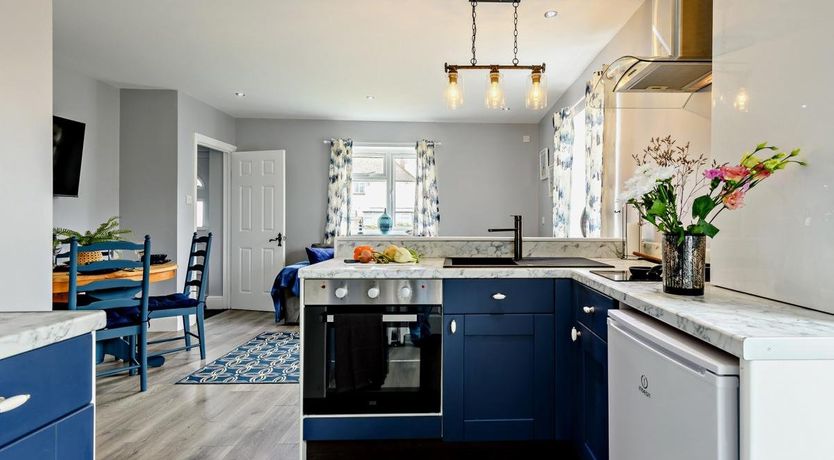 Photo of 2 Bed in Poole