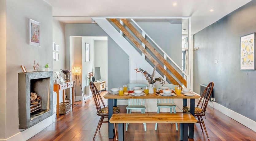 Photo of 3 Bed in Paignton