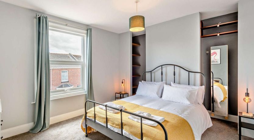 Photo of 3 Bed in Paignton