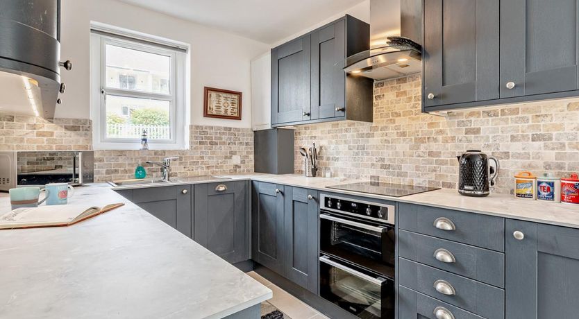 Photo of 3 Bed in Ilfracombe
