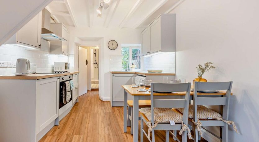 Photo of 2 Bed in Dawlish