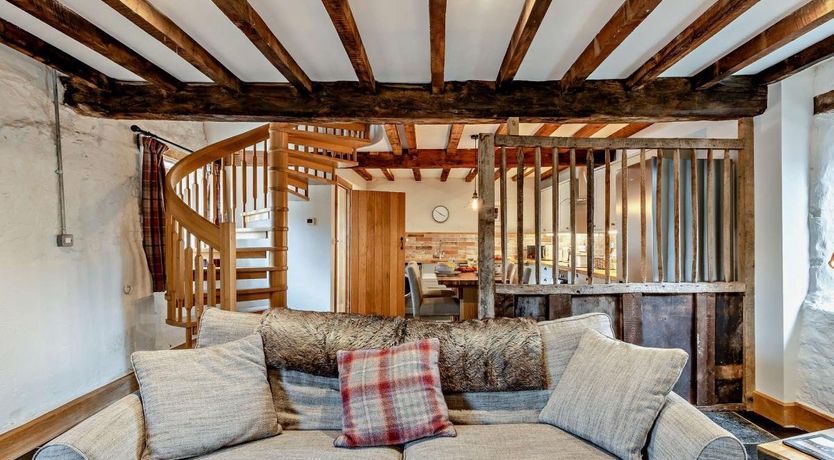 Photo of 2 Bed in Longdown